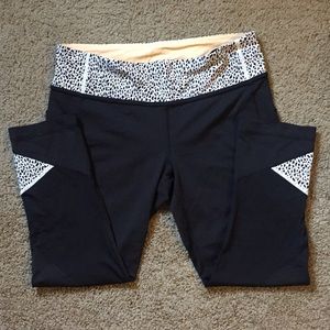 EUC lululemon athletica Crop Leggings